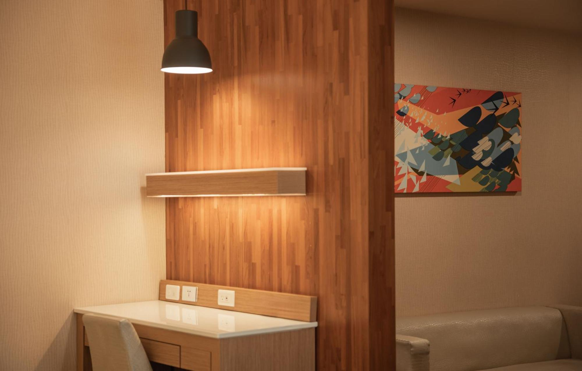 Kindness Hotel - Sandou II Kaohsiung Zimmer foto
