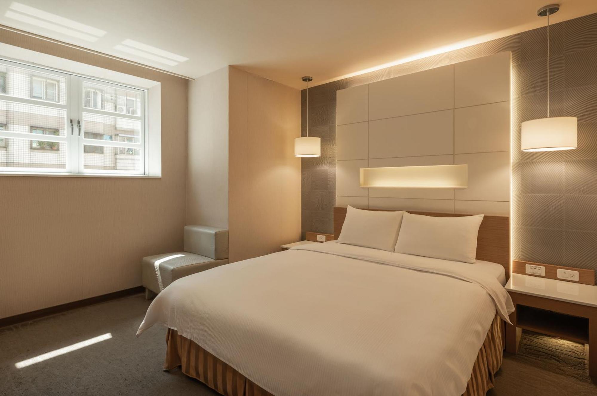 Kindness Hotel - Sandou II Kaohsiung Zimmer foto